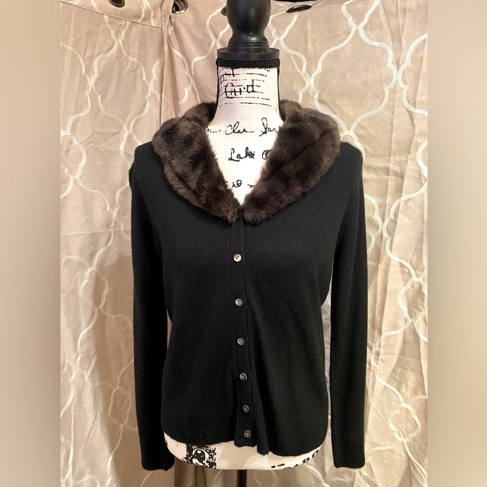 Vintage Liz Claiborne Black Cardigan w/ Removable Faux Fur Collar Sz. M Petite